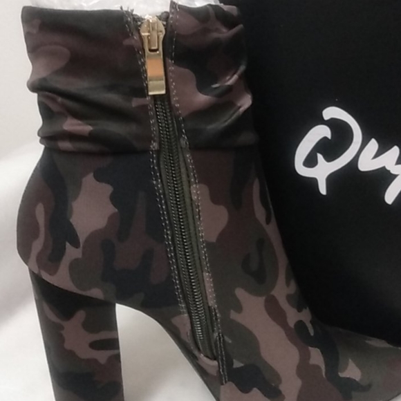 QUPID Fatigue Stretch Mid Bootie | 7M - Picture 5 of 10